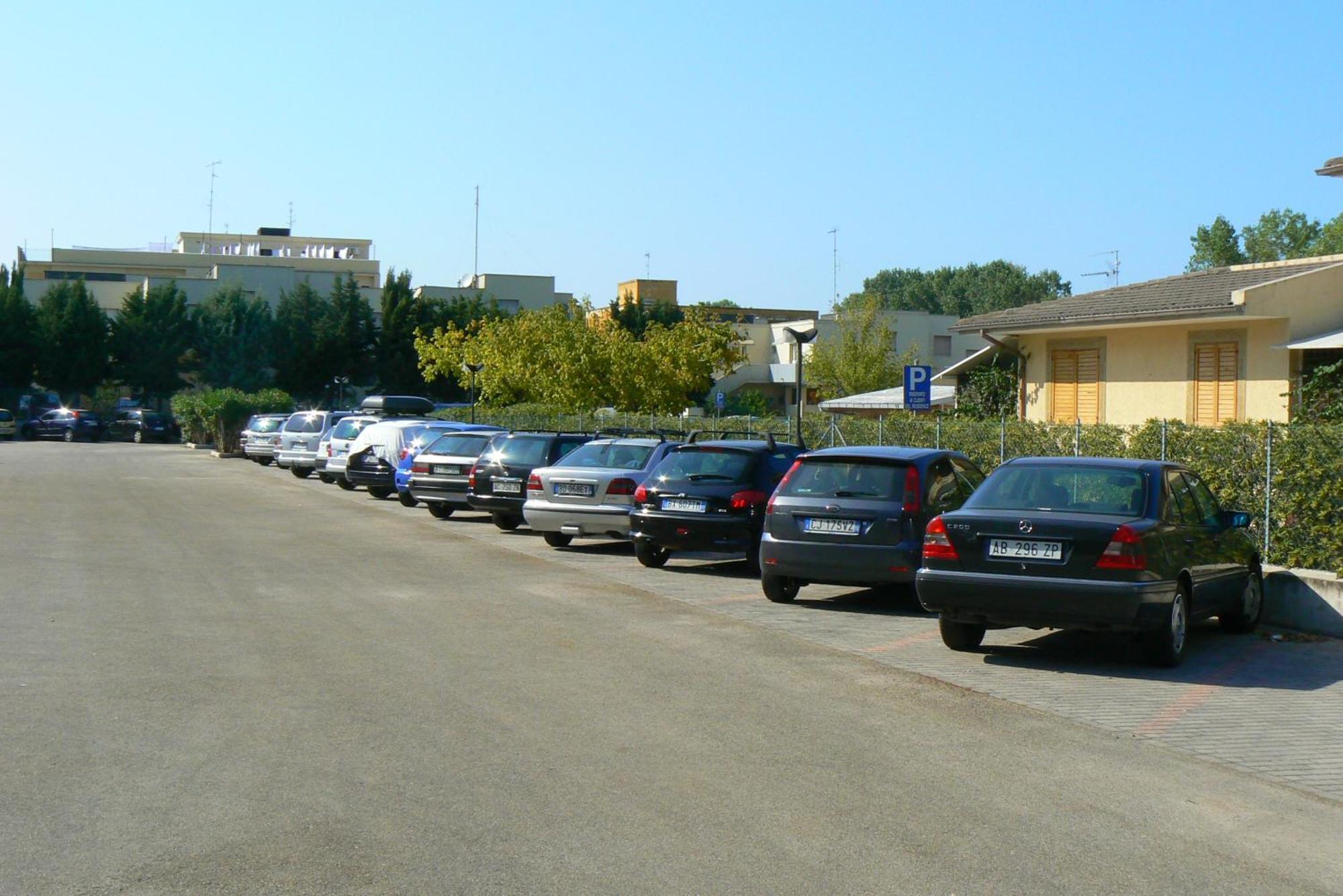 Camping & Residence Il Pioppeto Васто Экстерьер фото